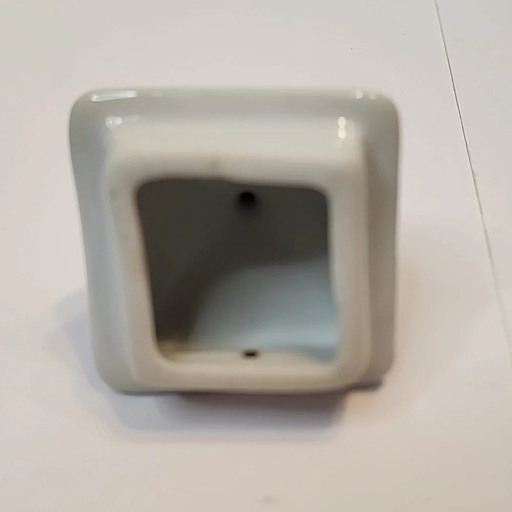 Ginger Jar Square Shape With Enlarged Body Separate Lid Blue, gold and White - Picture 6 of 7